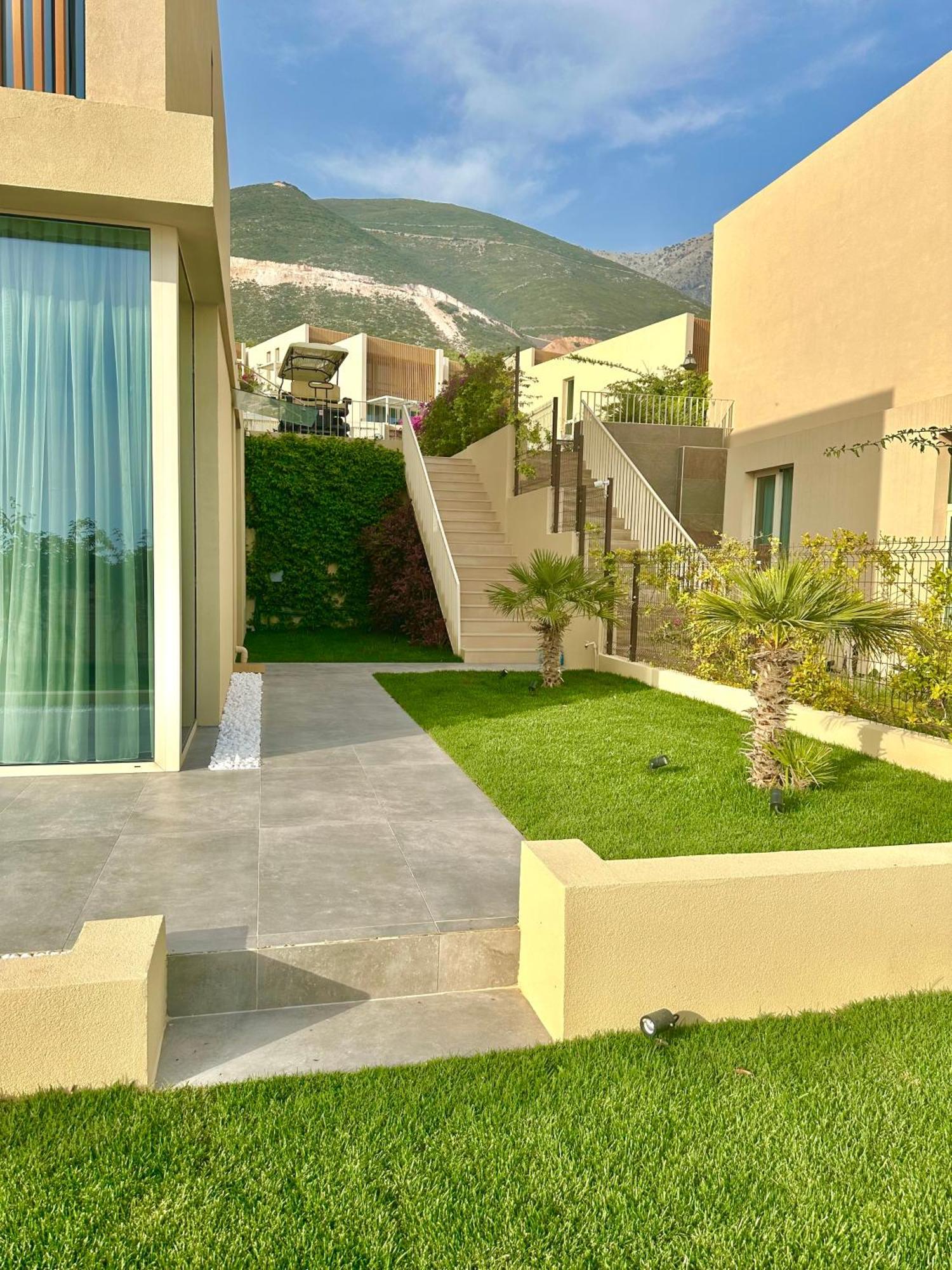 Queen'S Luxury Vila 111/A Villa Dhermi Bagian luar foto